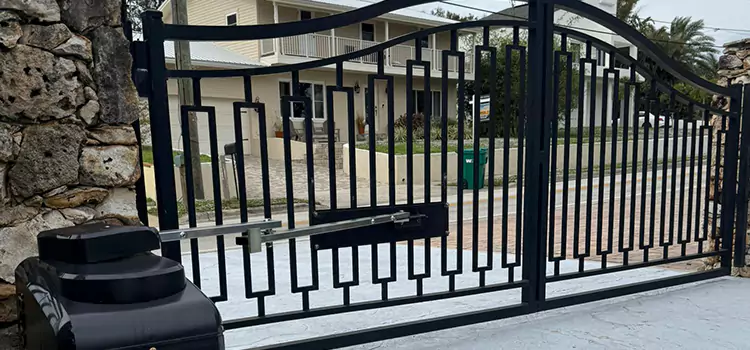 Swing Gate Opener with Keypad Pelham